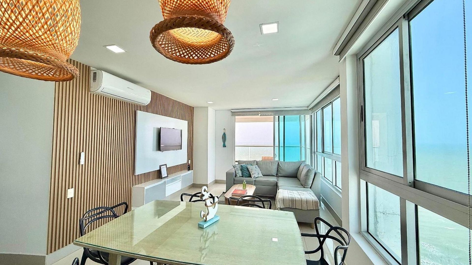 Exclusivos En Edificio Frente Al Mar Palmetto Apartamento *