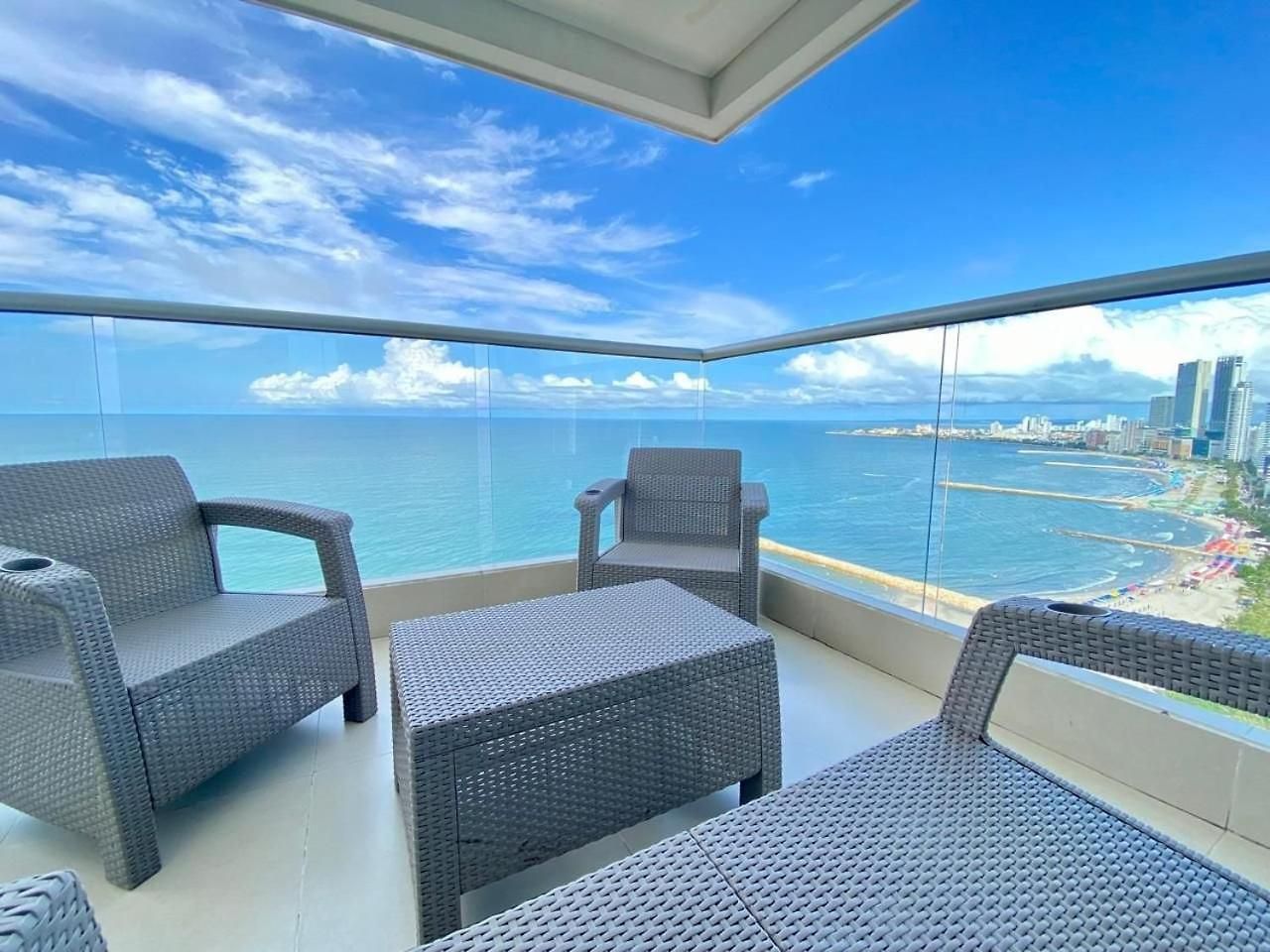 Exclusivos En Edificio Frente Al Mar Palmetto Apartamento *