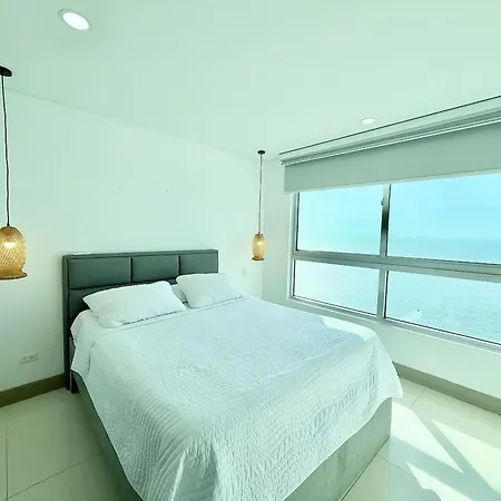 Exclusivos En Edificio Frente Al Mar Palmetto Apartamento