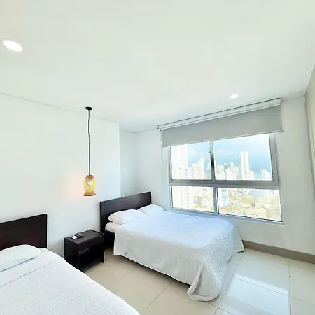 Exclusivos En Edificio Frente Al Mar Palmetto