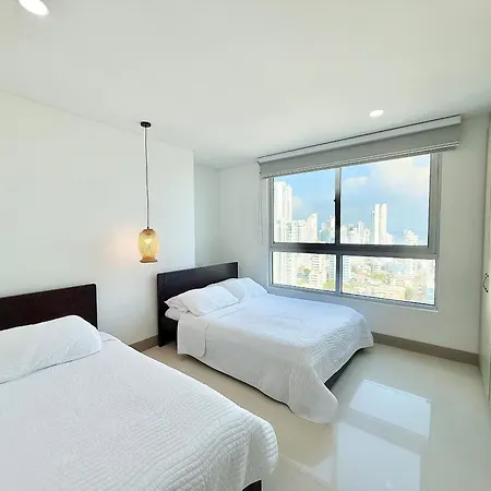 Exclusivos En Edificio Frente Al Mar Palmetto