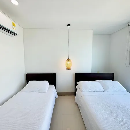 Exclusivos En Edificio Frente Al Mar Palmetto *